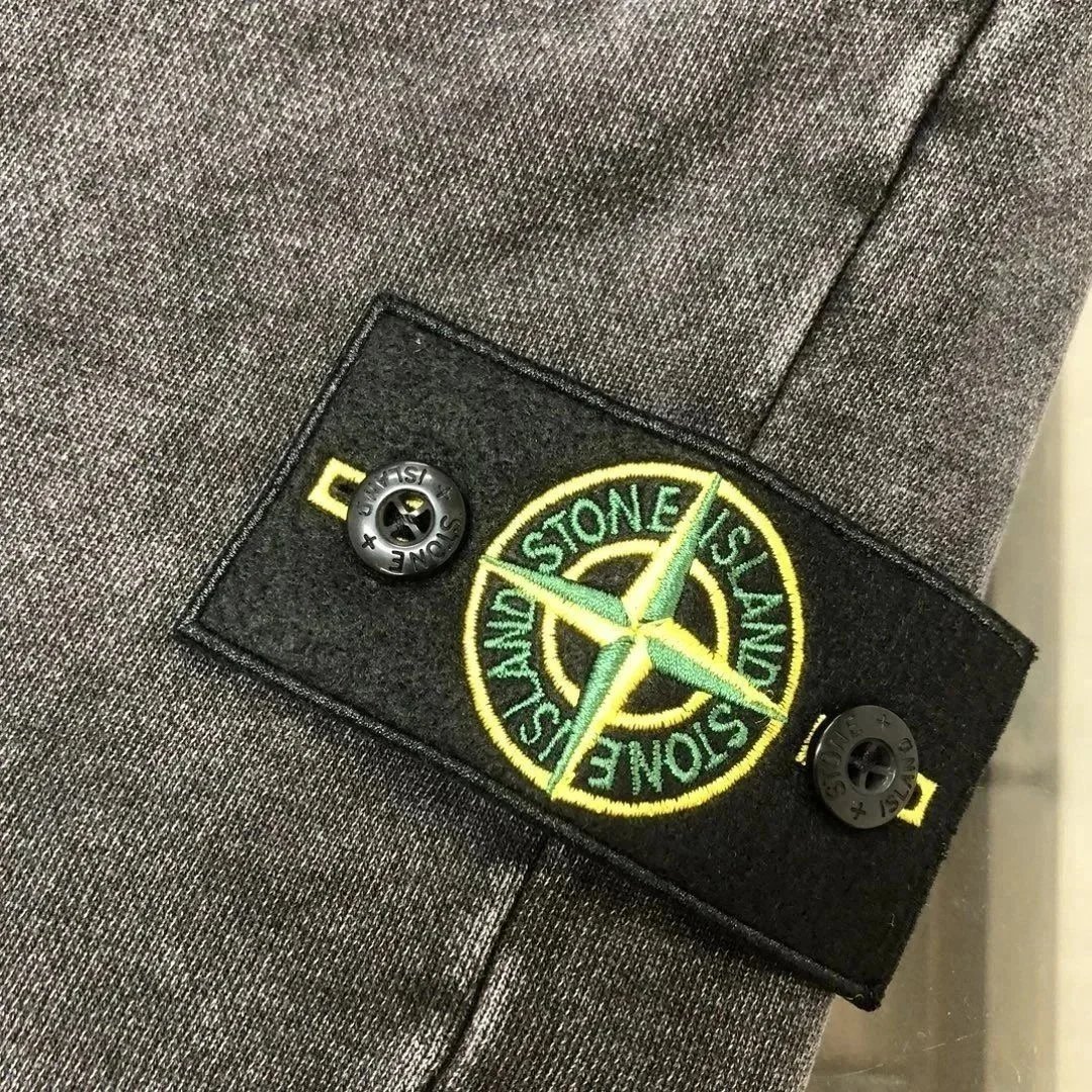 Stone Island Shorts Drawstring with compass badge image 9