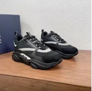 Balenciaga Triple S Black/White Chunky Sneakers - 1