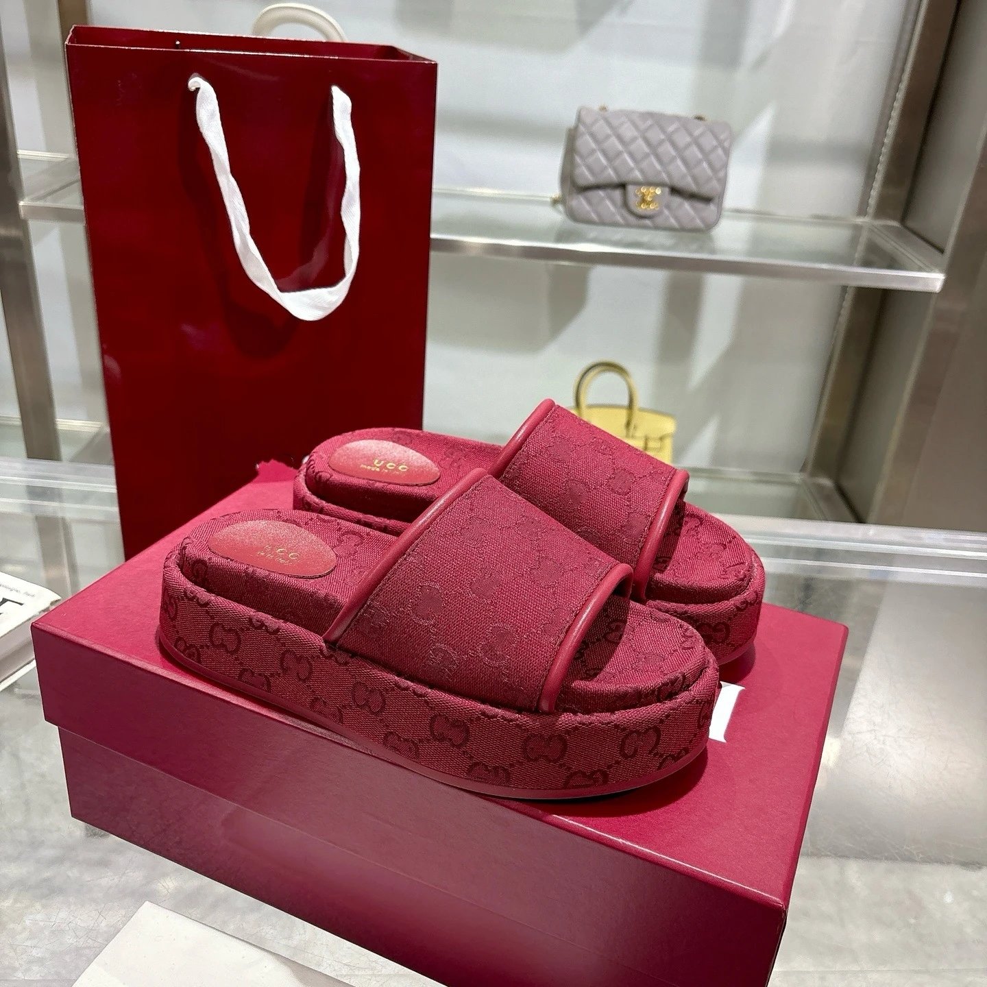 Unbranded Slippers Platform monogram slides — Red
