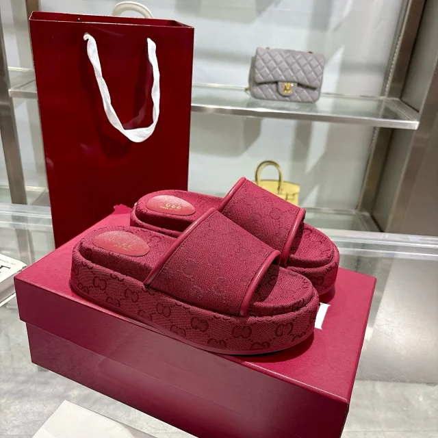 Unbranded Slippers Platform monogram slides product detail image 8
