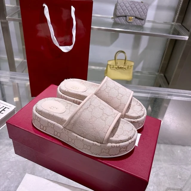 Unbranded Slippers Platform monogram slides product detail image 5