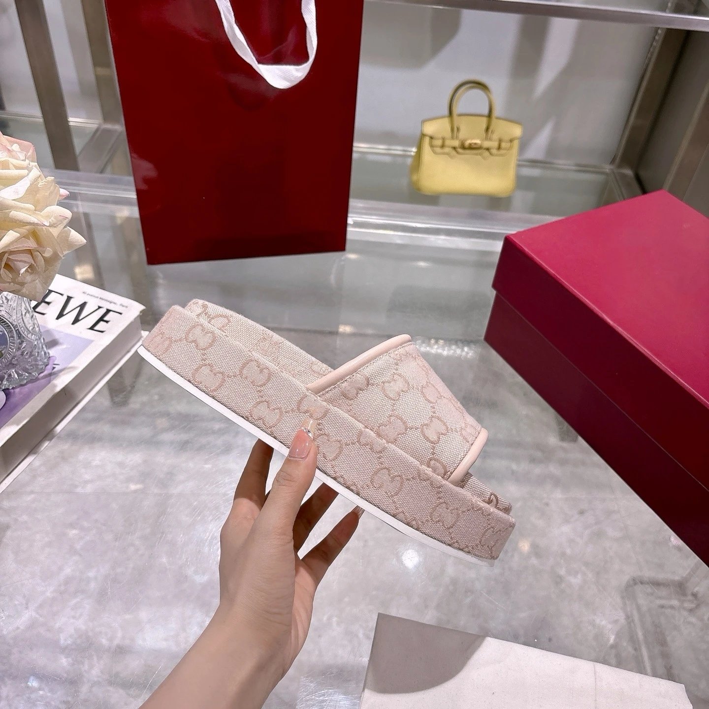 Unbranded Slippers Platform monogram slides — Pink