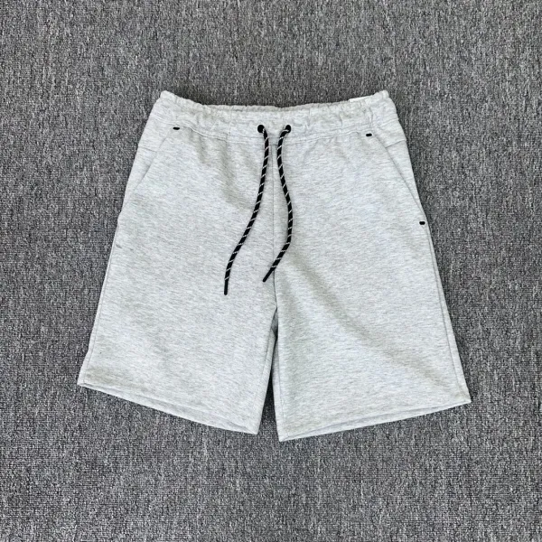 Nike Tech Fleece Shorts Red - 18