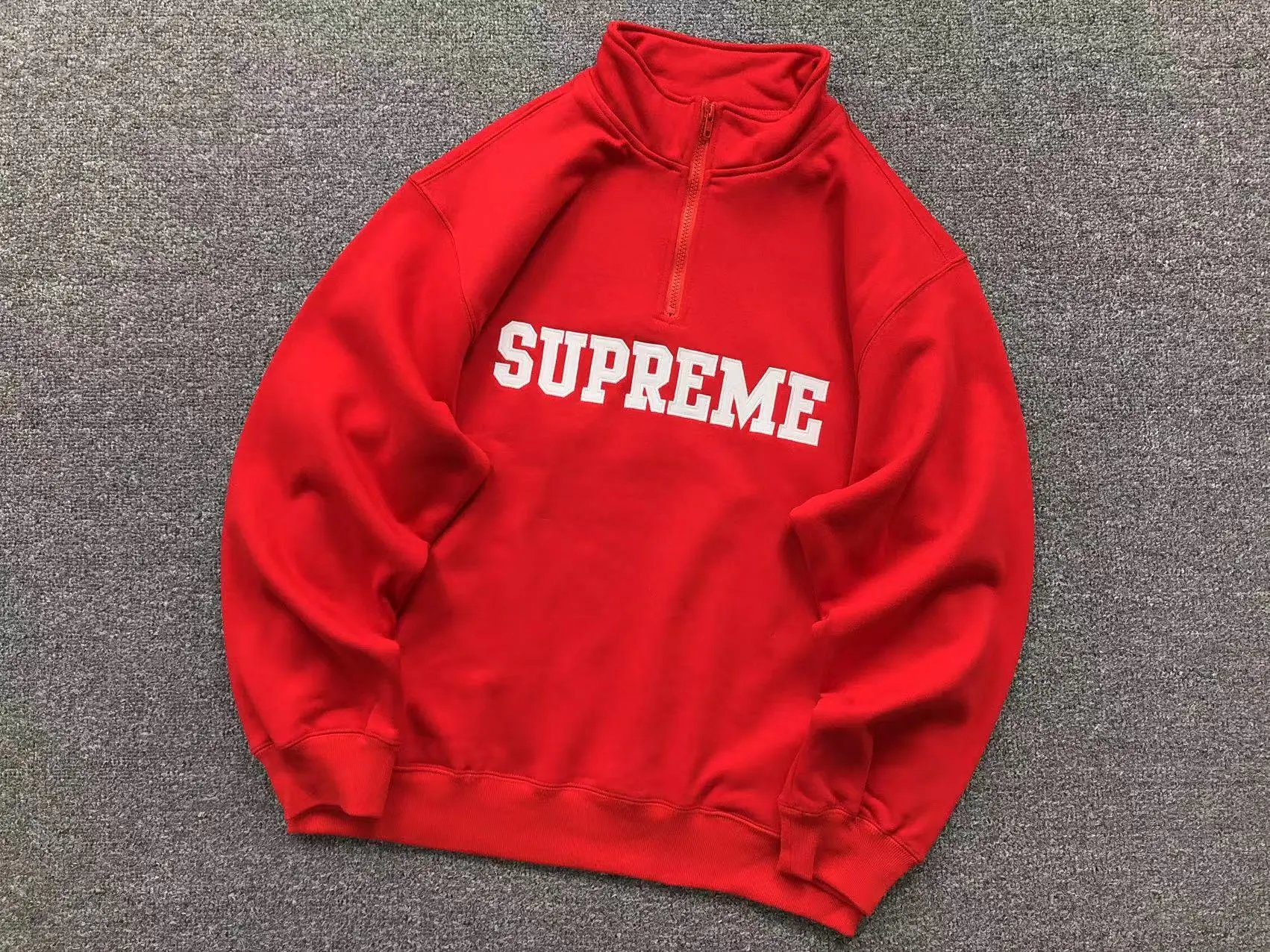 E582#Half-Zip Hoodie Red
