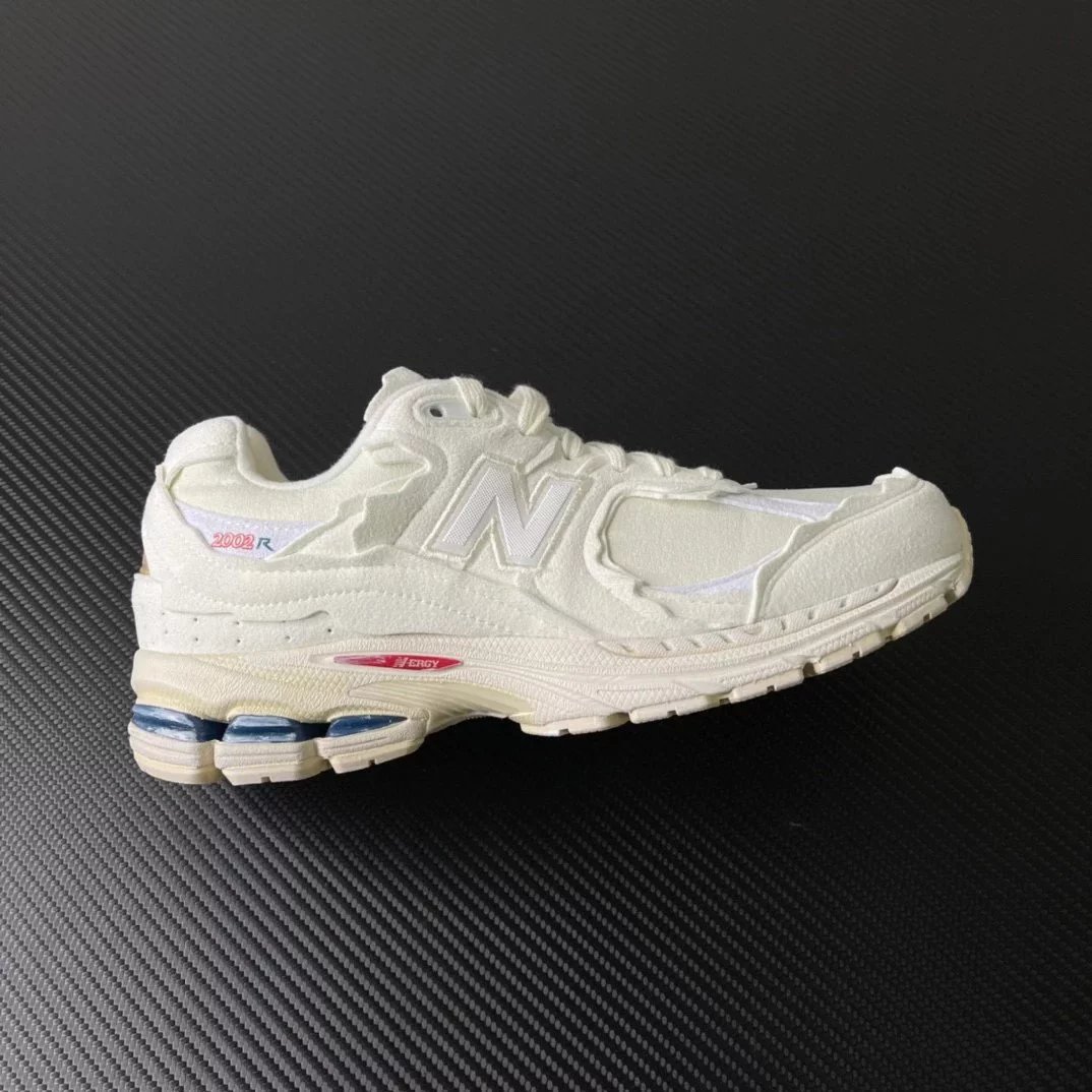 Sea Salt White M2002RDC