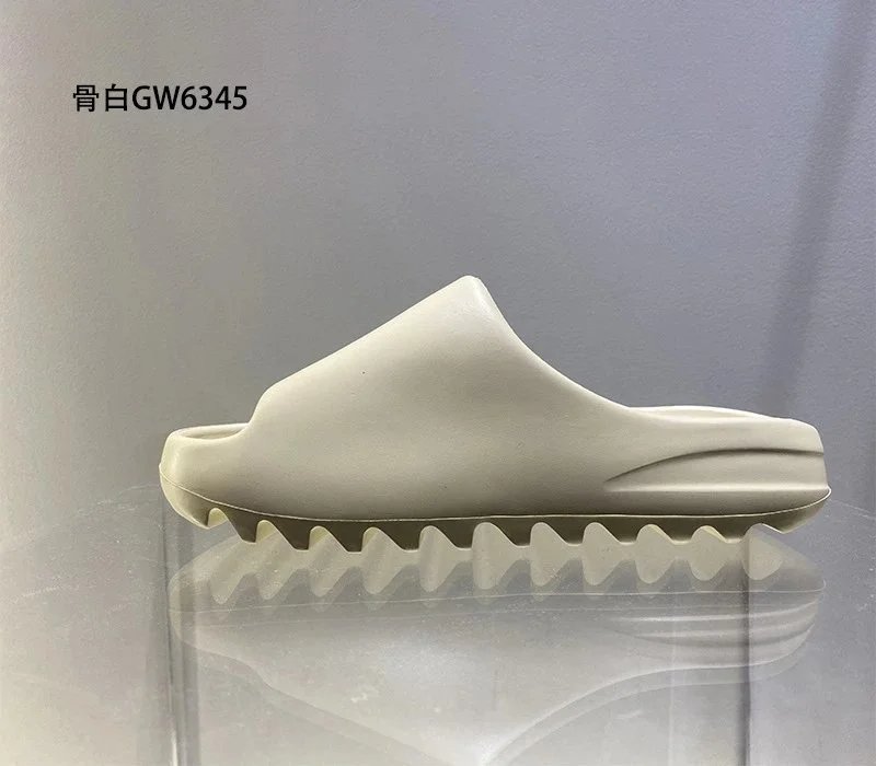 Bone White GW6345