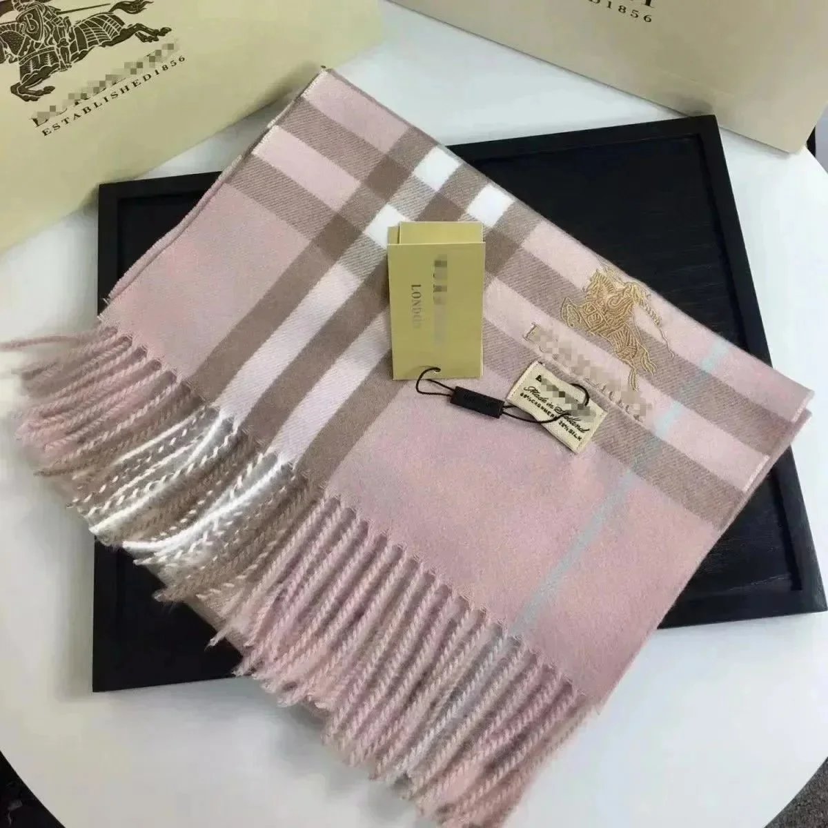 TopBUR The Classic Check Cashmere Scarf - Gift Box Set