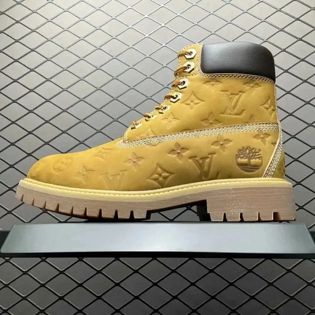 Louis Vuitton Boots Monogram lace-up ankle product detail image 3