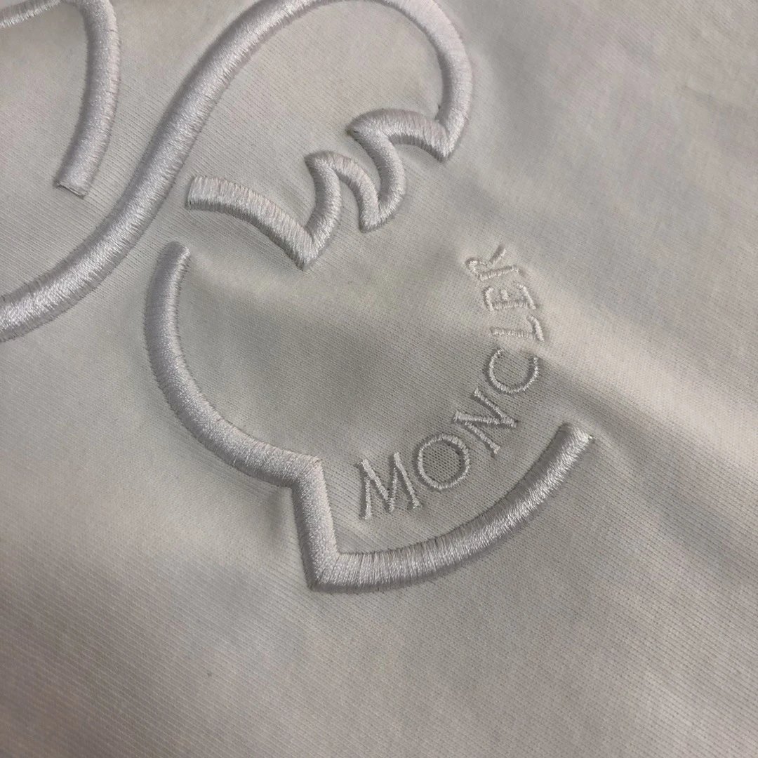 Moncler Genius x Pierpaolo Piccioli Embossed Logo Black T-Shirt - 13