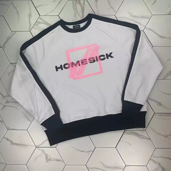 Gaorl FW21 New Style We11done Pink Oversized Logo Print Crew Neck Sweatshirt in White for Men and Women