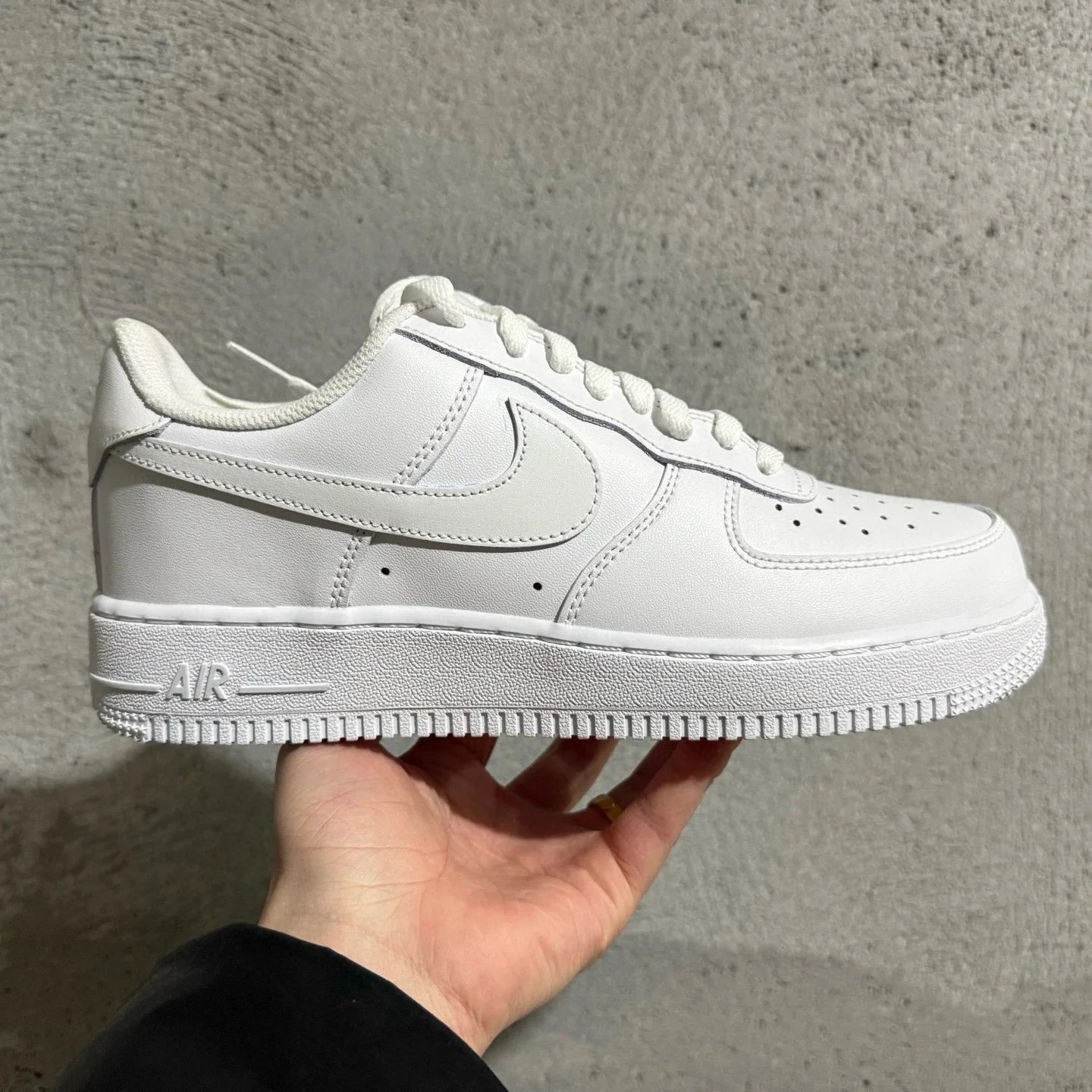 Olay ZP Order AF1 Pure White Air Force Low Help Major Platforms Recharge Batch! Original packaging box of Orei, box in box 🏧 The price of cabbage is lower than the market price. It is truly a good thing. Only this batch of normal after-sales service is guaranteed. Size: 35.5-46