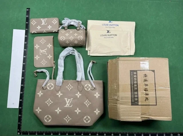 Louis Vuitton Handbags Monogram Tote Bag Set product detail image 4