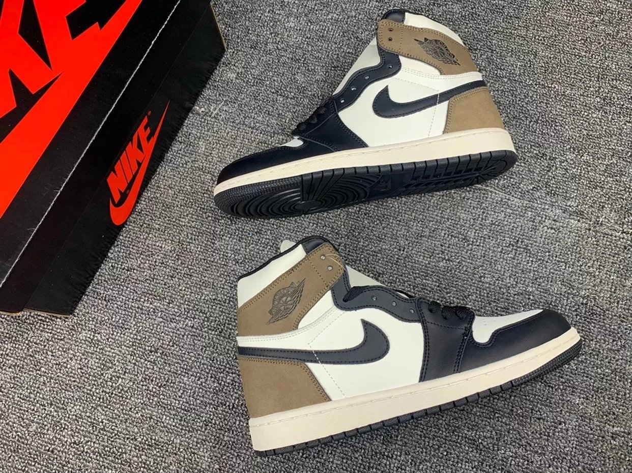 AJ1 Mocha Patchwork Basketball Shoes