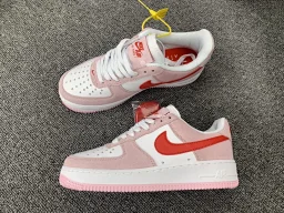 thumbnail for [Lao Zhu Shoe Trade] NK home AF-1 star with the same style of macho color matching pink Valentine's top layer of fluffy stitching air force! Double-layer snap tongue! Heart-shaped breathable shoe hole! Mandarin duck color insoles! Couples must have high-v