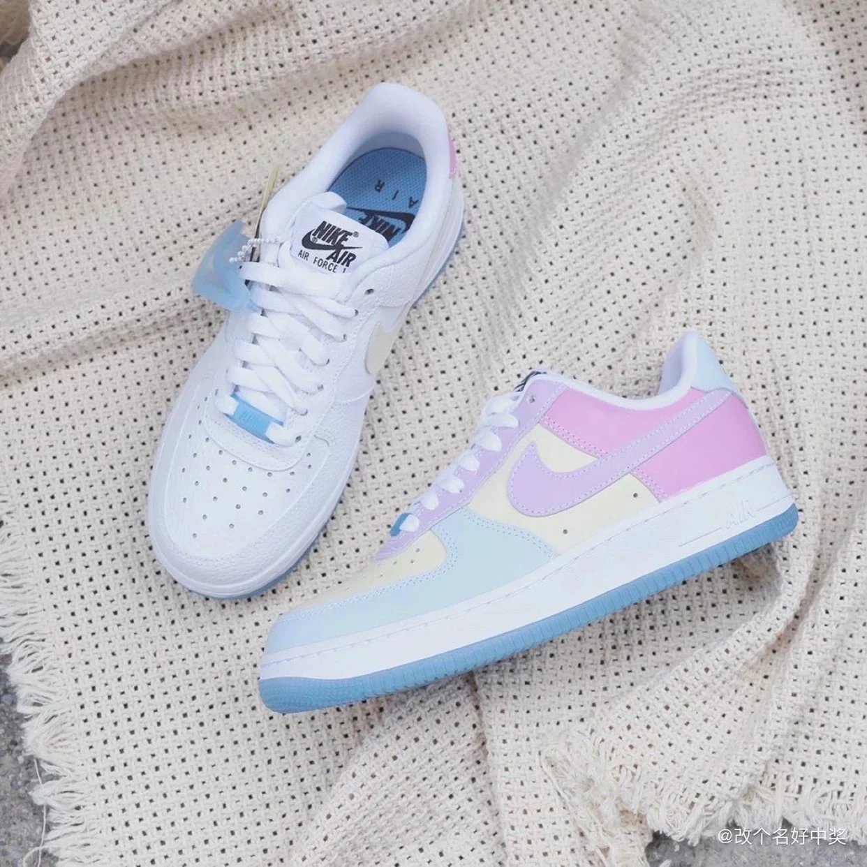AF1 Thermal Imaging UV Color-Changing