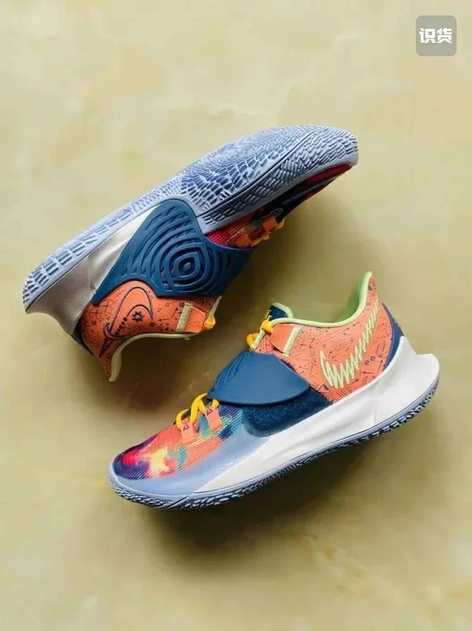 Nike Kyrie 3 Low Basketball Shoe