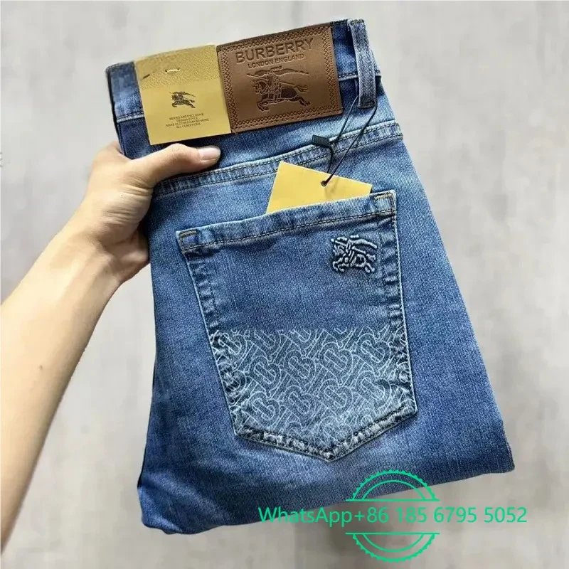 Burberry Jeans Straight-Leg Denim — 30Burberry