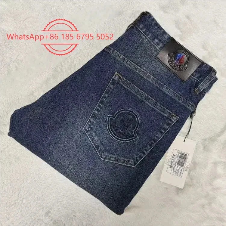 Burberry Jeans Straight-Leg Denim — 26Moncler