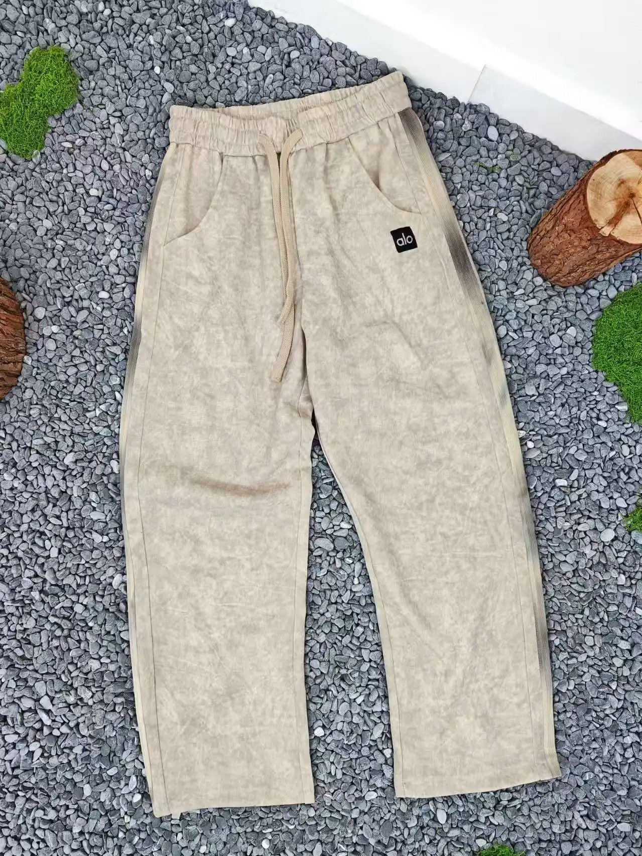 Alo Yoga Wide-Leg Sweatpants Charcoal Gray Sweatpants - 6