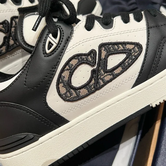 Dior Sneakers B57 low-top product detail image 9