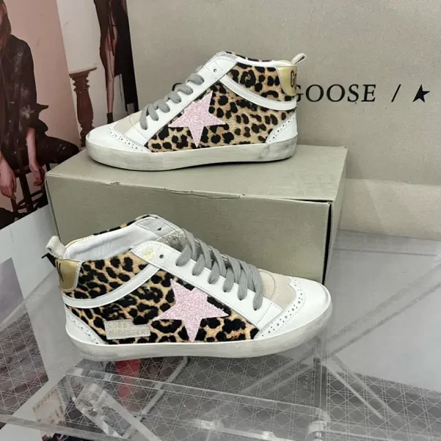Golden Goose Sneakers High-Top Star-Appliqué product detail image 4