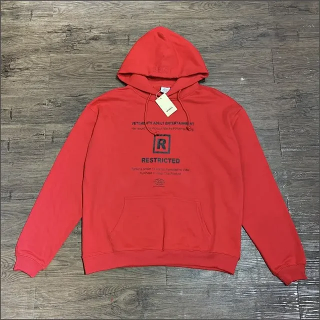 Vetements Hoodies & Sweatshirts VET-206 graphic pullover hoodie product detail image 7
