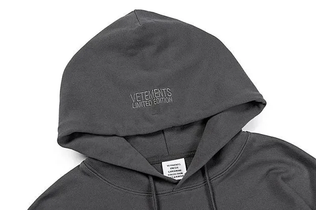 Vetements Hoodies & Sweatshirts VET-206 graphic pullover hoodie product detail image 22