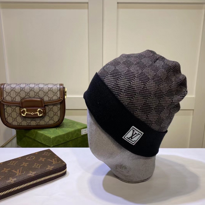 Louis Vuitton Monogram Canvas Pochette and GG Marmont Mini Bag with Blue Checkered Beanie - 5