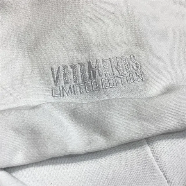 Vetements Hoodies & Sweatshirts VET-206 graphic pullover hoodie product detail image 9