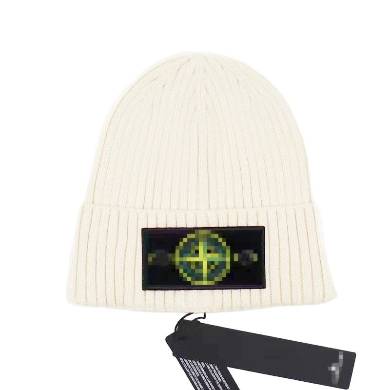 Stone Island Pixelated Compass Beanie Black - 7