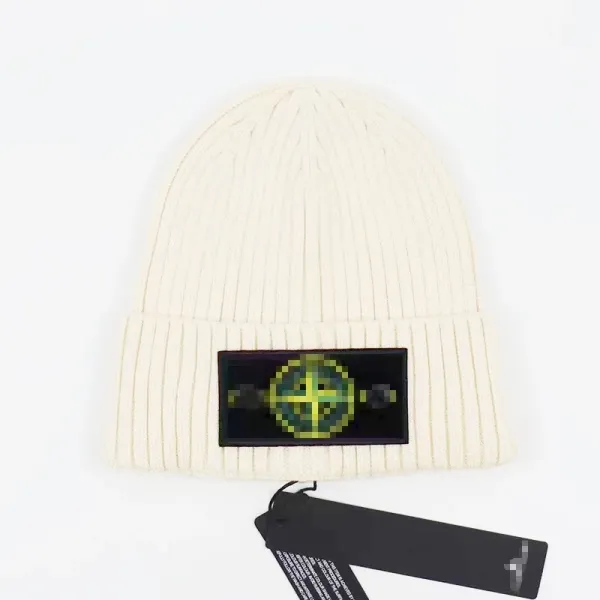 Stone Island Pixelated Compass Beanie Black - 5