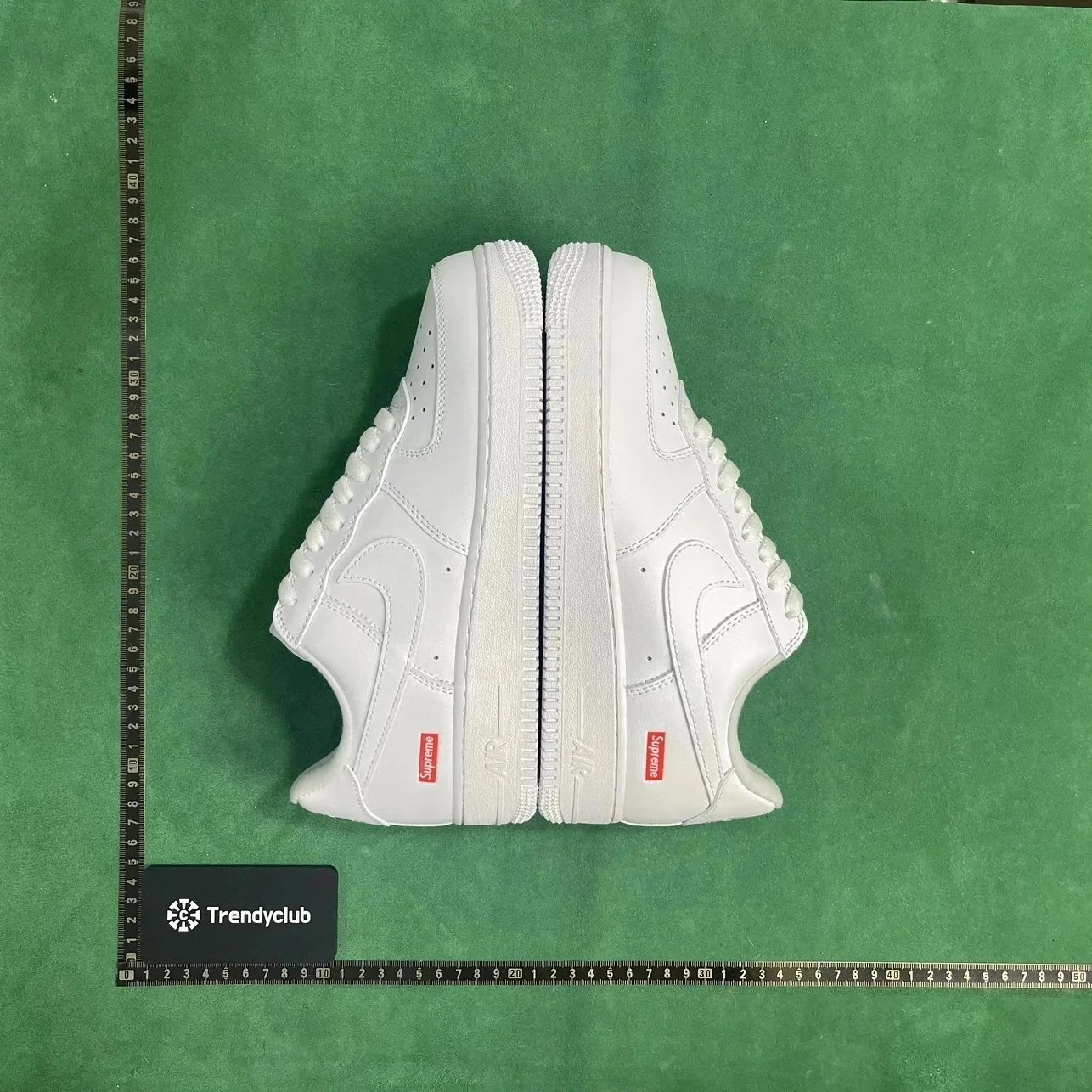 Nike x Supreme Air Force 1 Low White