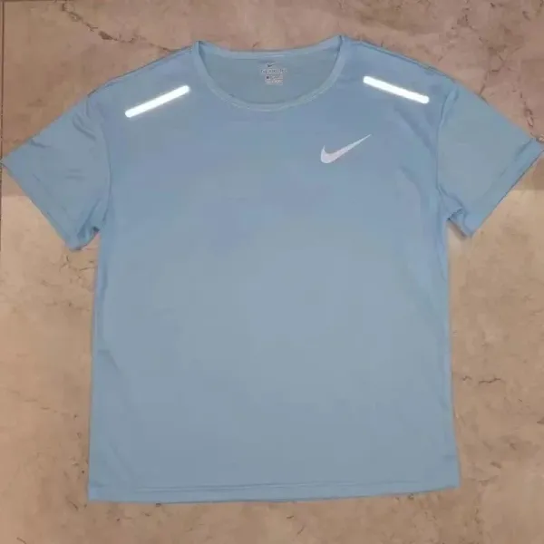 Nike Element Running T-Shirt Light Blue Activewear - 1