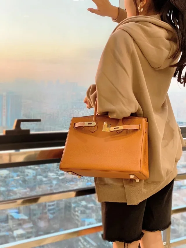 Unbranded Handbags Top-Handle Flap Handbag with Turn-Lock Strap Detail product detail image 11