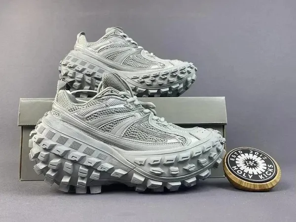 Asics Gel-Nimbus Trail Gray Chunky Sneakers - 1
