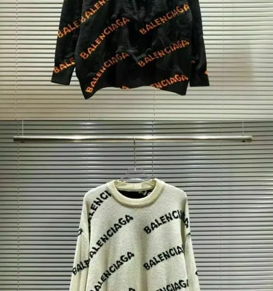 Design Graphic Knit Sweater Gray Multicolor - 18