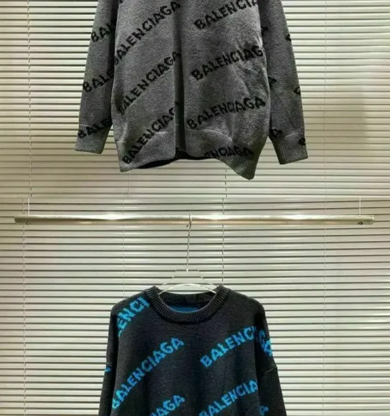 Design Graphic Knit Sweater Gray Multicolor - 32