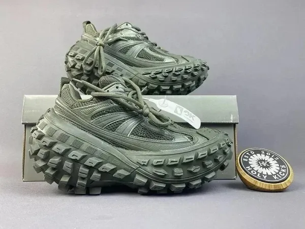 Holy Kicks x Asics Gel-Quantum 360 Military Green Chunky Sneakers - 1