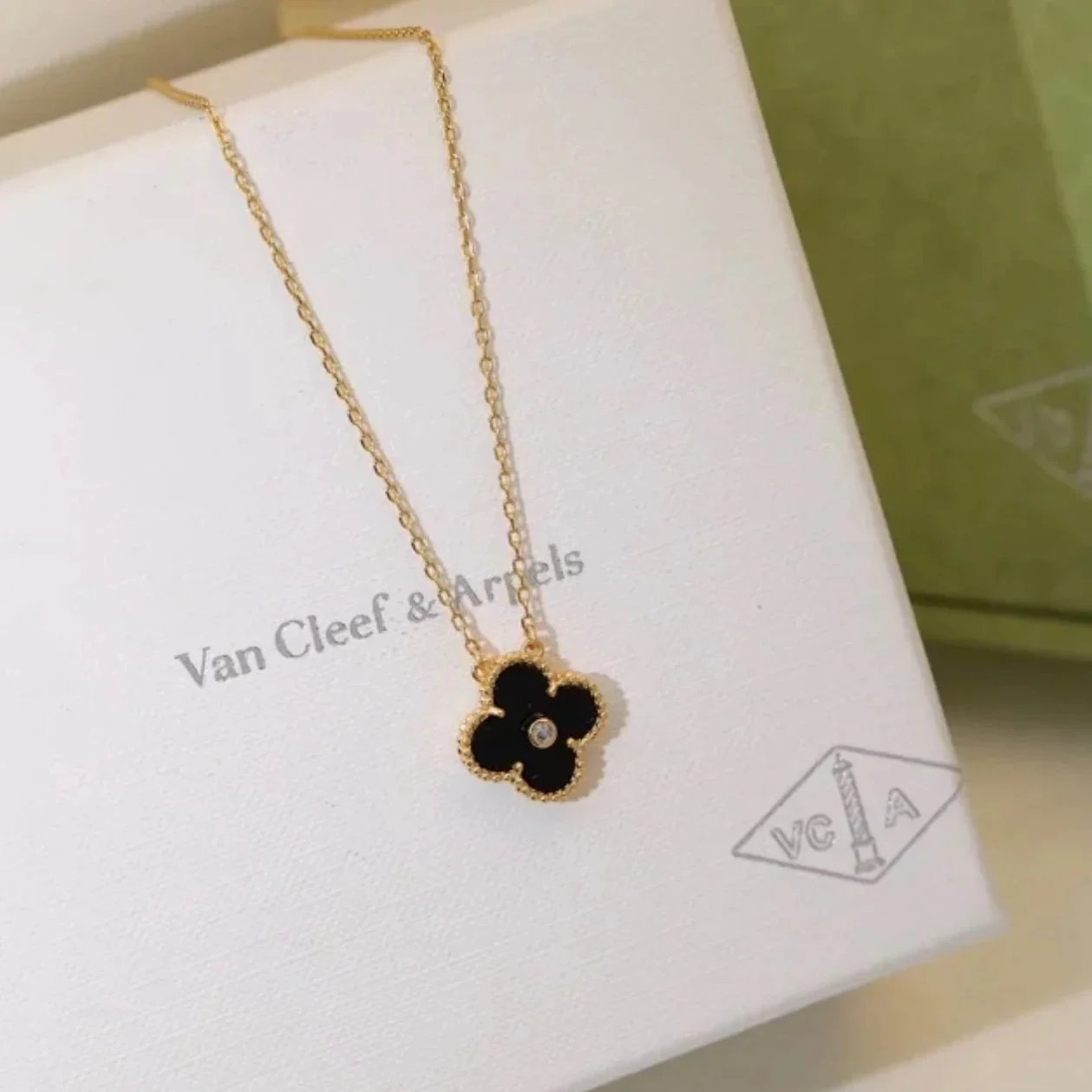 Van Cleef Necklace 8