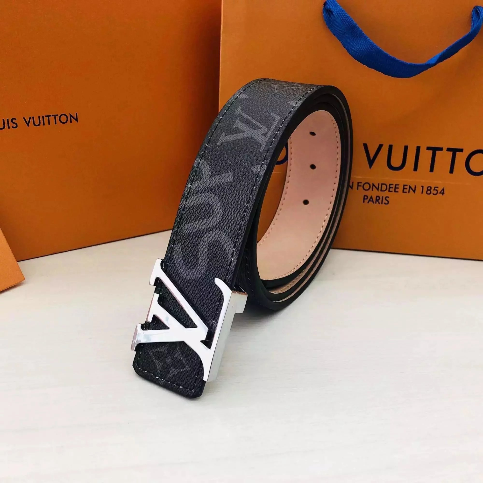 New SUP black silver buckle