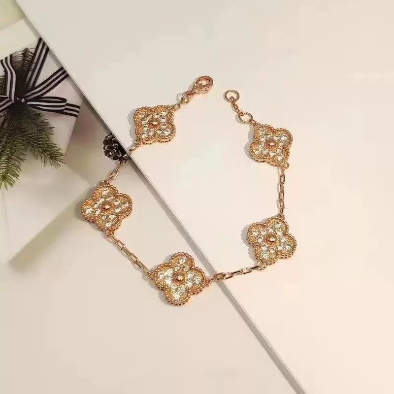 Van Cleef Bracelet 2