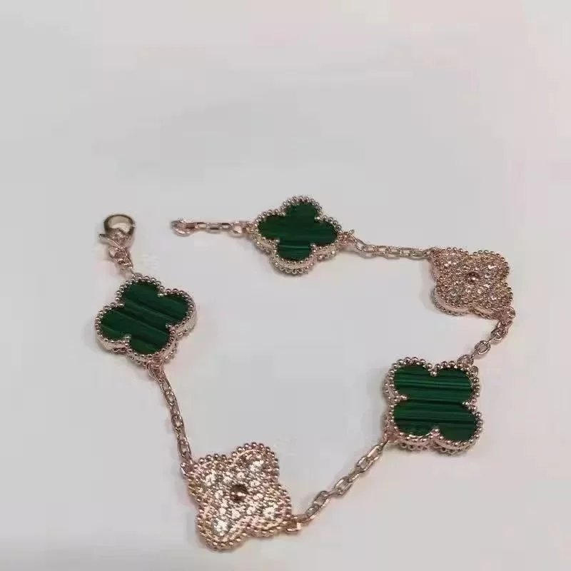 Van Cleef & Arpels Alhambra Br