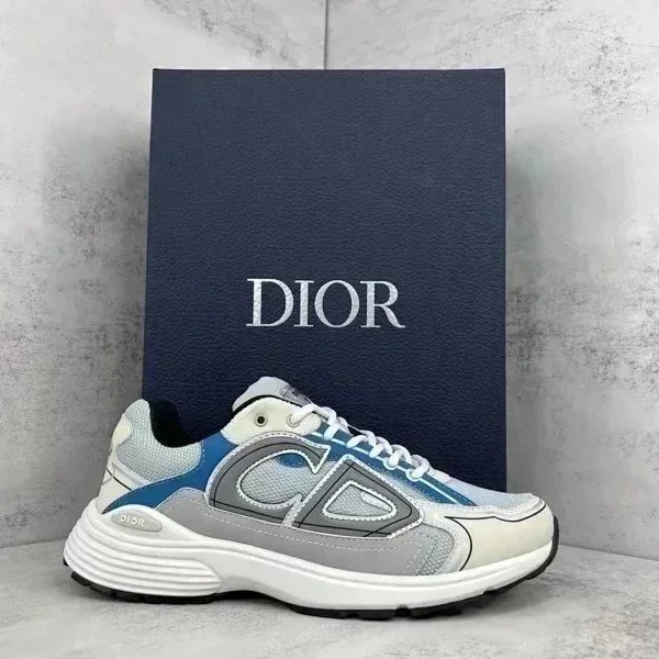 Dior Sneakers Chunky Low-Top — 21