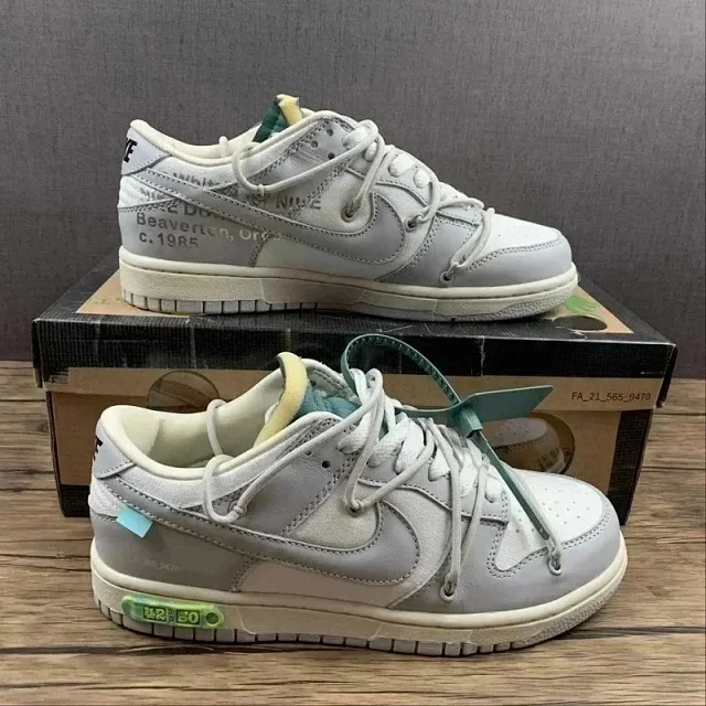 Nike Sneakers Dunk Low with lace overlay and zip tie product detail image 11