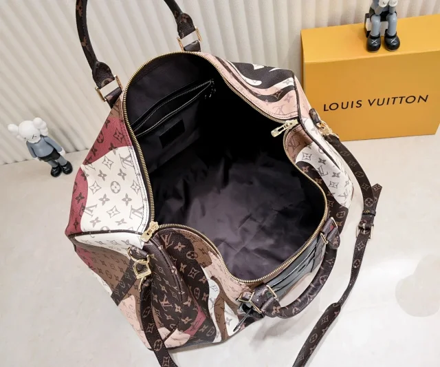 Louis Vuitton Backpacks Multicolor monogram backpack with eye graphic product detail image 7