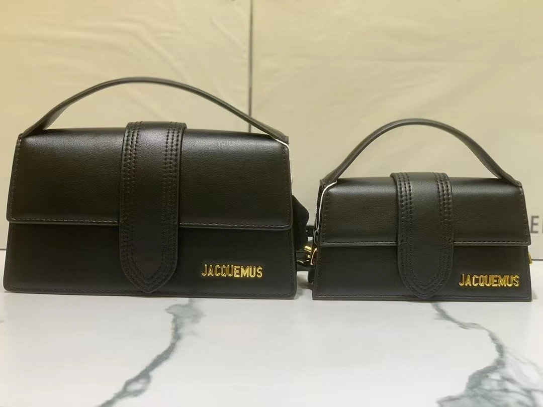 Jacquemus Crossbody Bags Structured flap top-handle bag — Black and gold