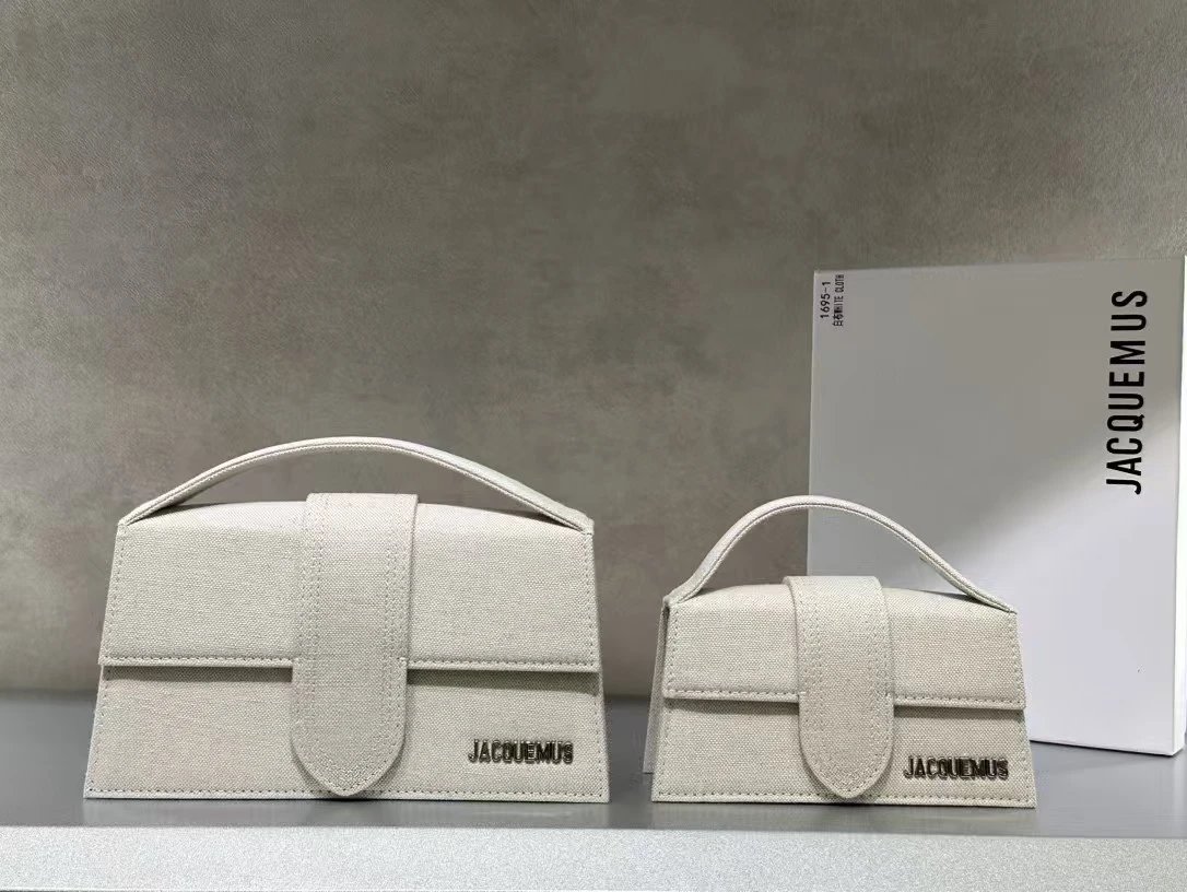 Jacquemus Crossbody Bags Structured flap top-handle bag — White cloth