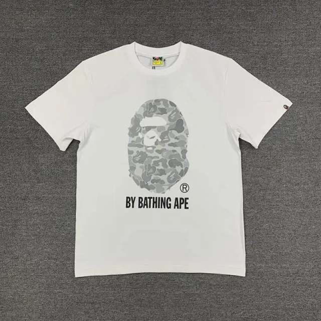 A Bathing Ape T-Shirts Short-Sleeve Graphic T-Shirt product detail image 14
