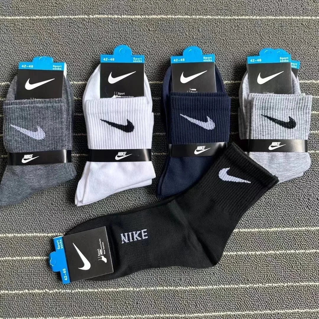 Nike Tie-Dye Crew Socks Multicolor Socks - 6