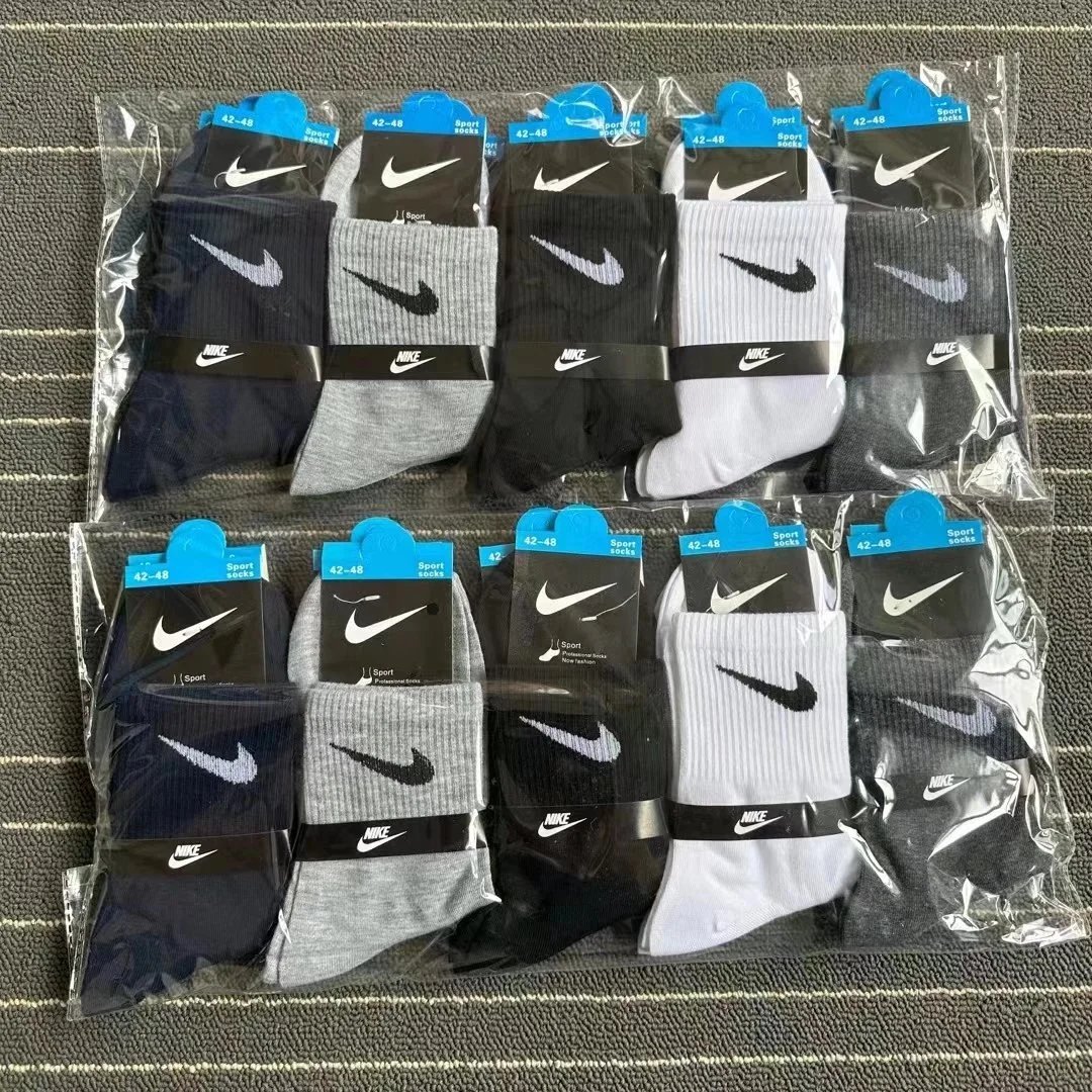Nike Tie-Dye Crew Socks Multicolor Socks - 13